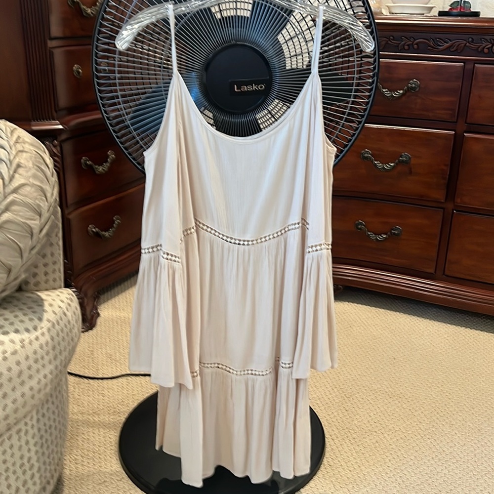 Beige cold shoulder dress